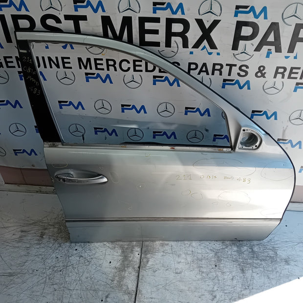 MERCEDES BENZ  E-CLASS W212 DRIVER FRONT DOOR OSF SILVER 2013  FMD483