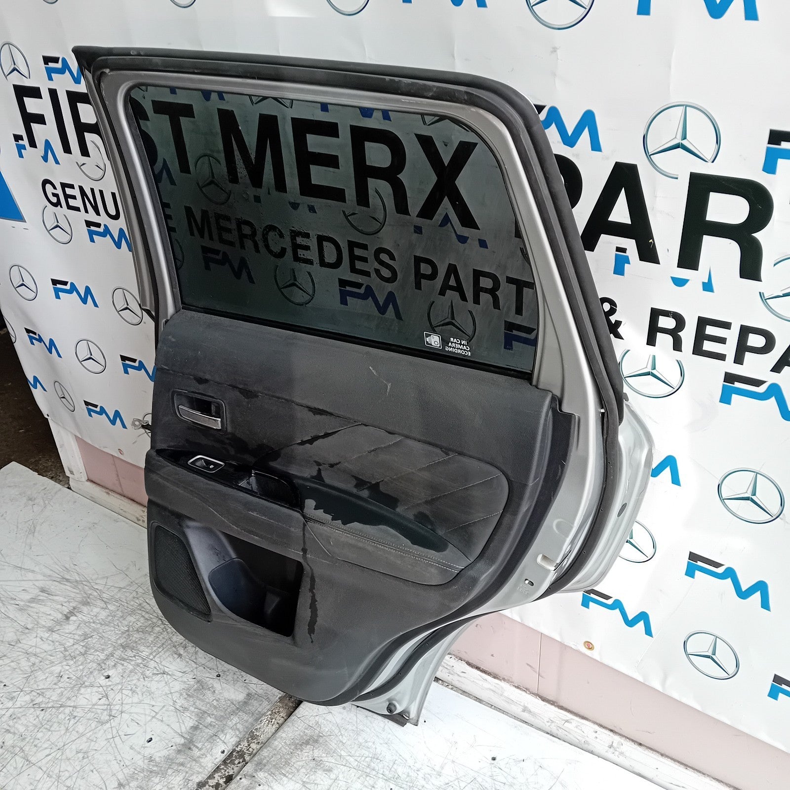 MITSUBISHI OUTLANDER MK3 DRIVER SIDE REAR DOOR OSR 2013 SILVER FMD416