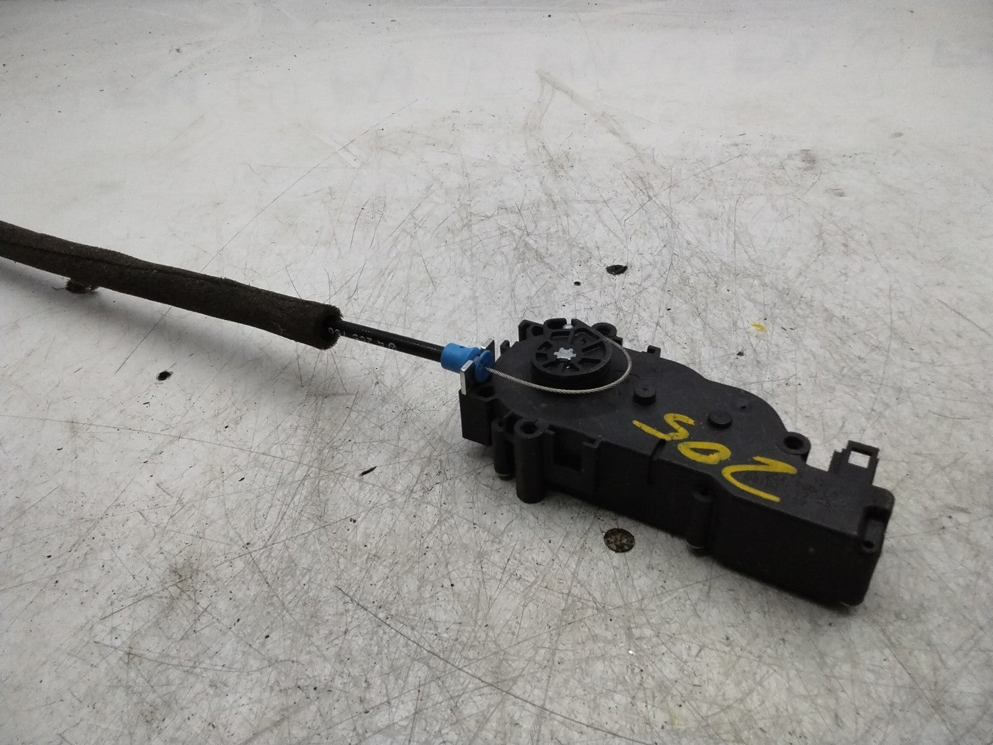 MERCEDES MERCEDES E-CLASS W212 REAR TAILGATE LOCK ACTUATOR  A2047500060 FMR124