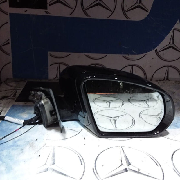 MERCEDES E CLASS W213 DRIVER SIDE WING MIRROR 2018 A2138100201  BLACK