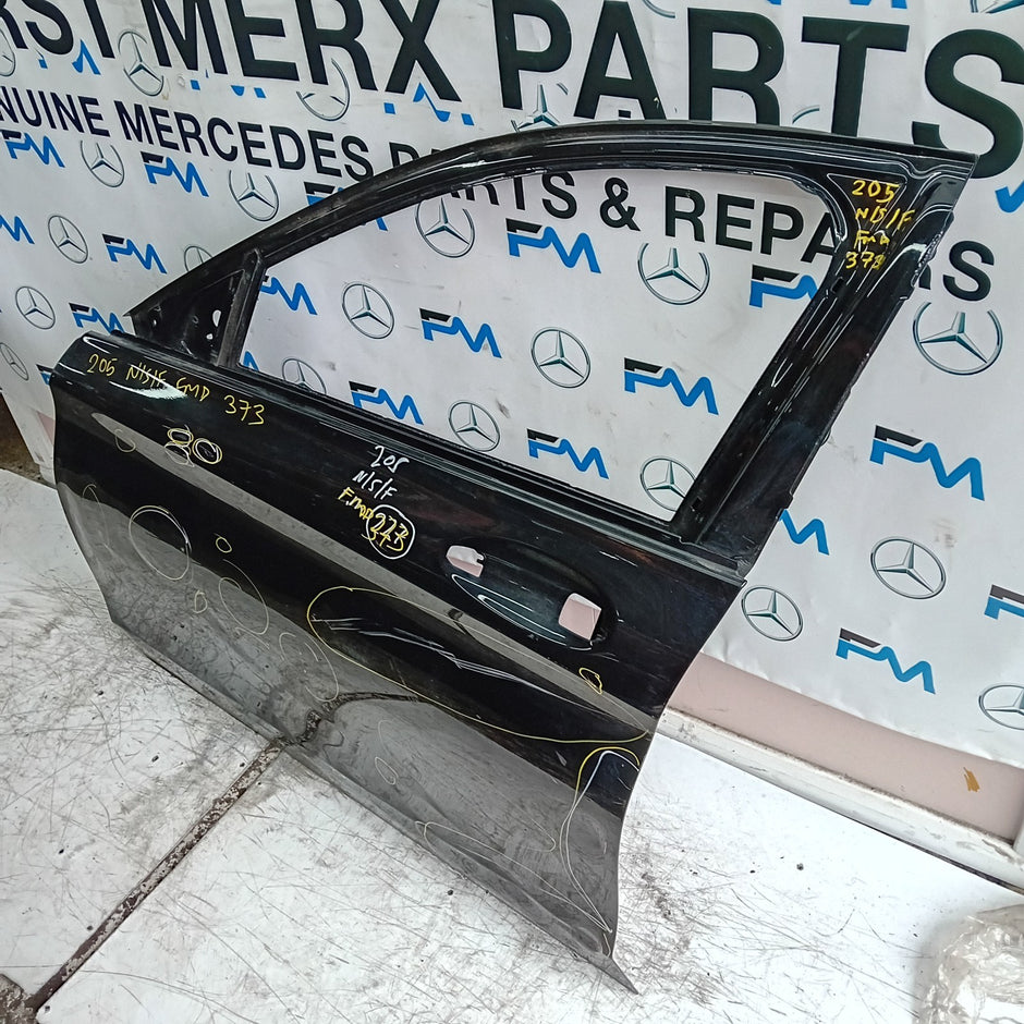 MERCEDES C-CLASS W205 SLN PASSENGE FRONT DOOR NSF BLACK 2014 ON FMD373