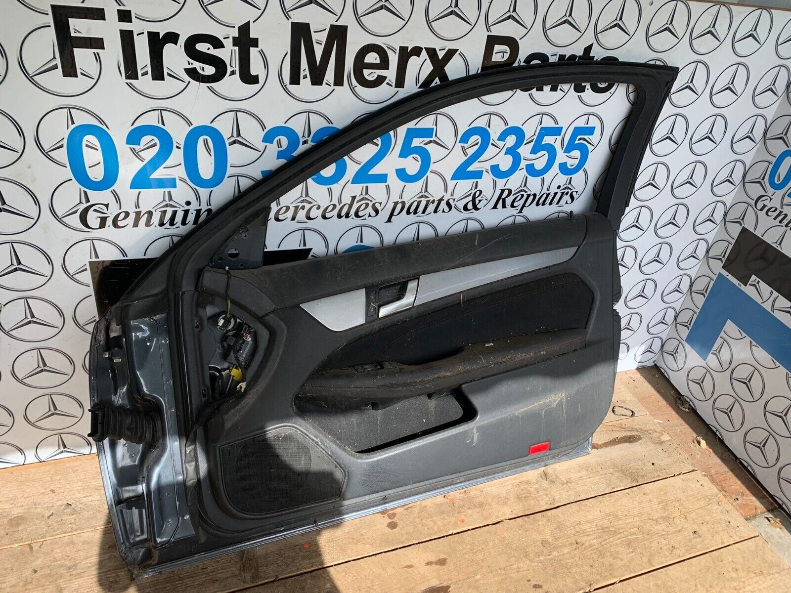 MERCEDES BENZ C CLASS COUPE W204 OFF SIDE RIGHT DOOR 2011-2014