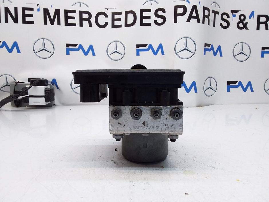 MERCEDES E-CLASS W213 ABS PUMP MODULE CONTROL UNIT A2134311601 FM00418