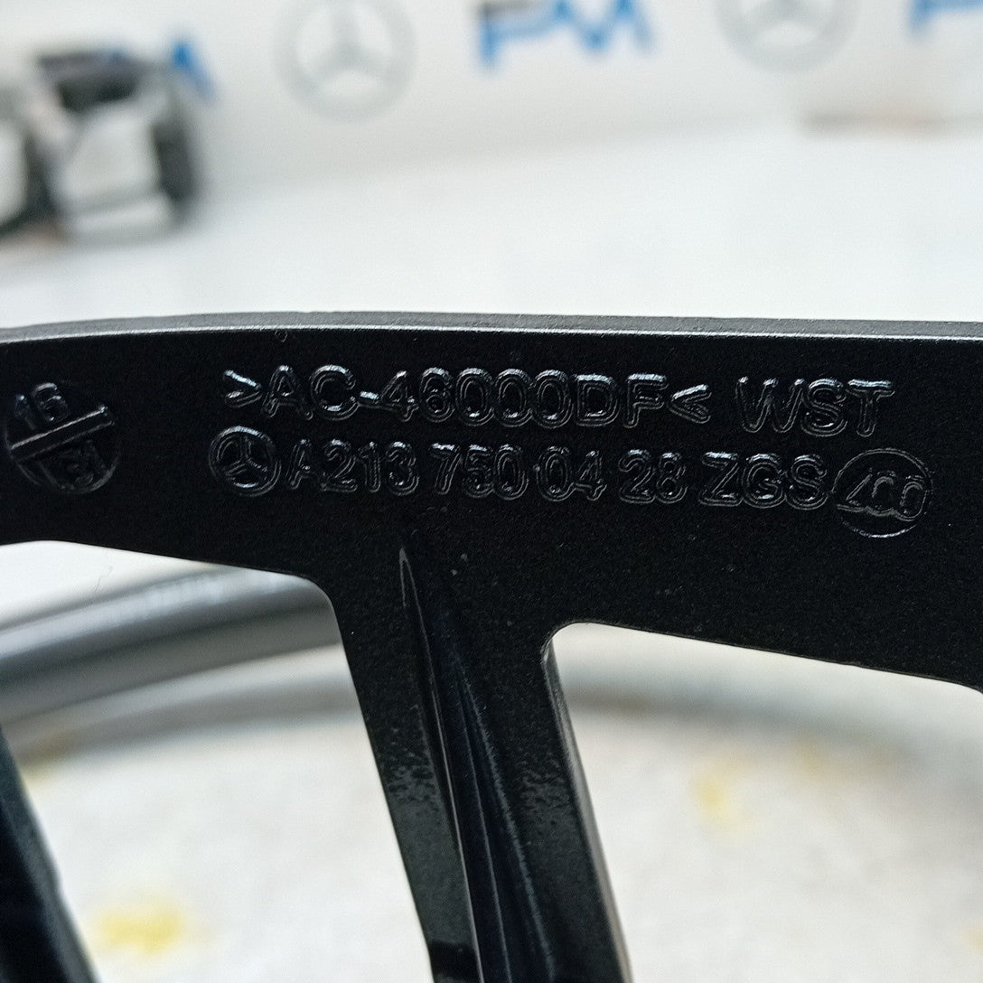 MERCEDES BENZ E-CLASS W213 TAILGATE DRIVER SIDE OS HINGES A2137500428 FM001323