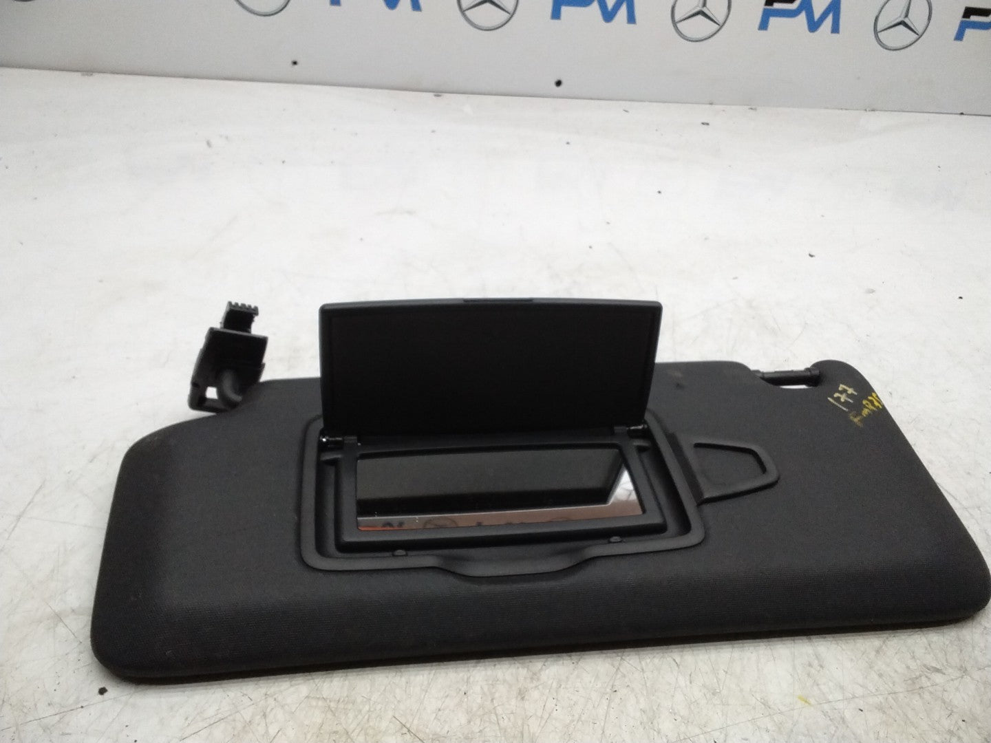  MERCEDES A-CLASS W177 FRONT PASSENGER SIDE SUNVISOR A1778106100 FMR44 (DAMAGED)