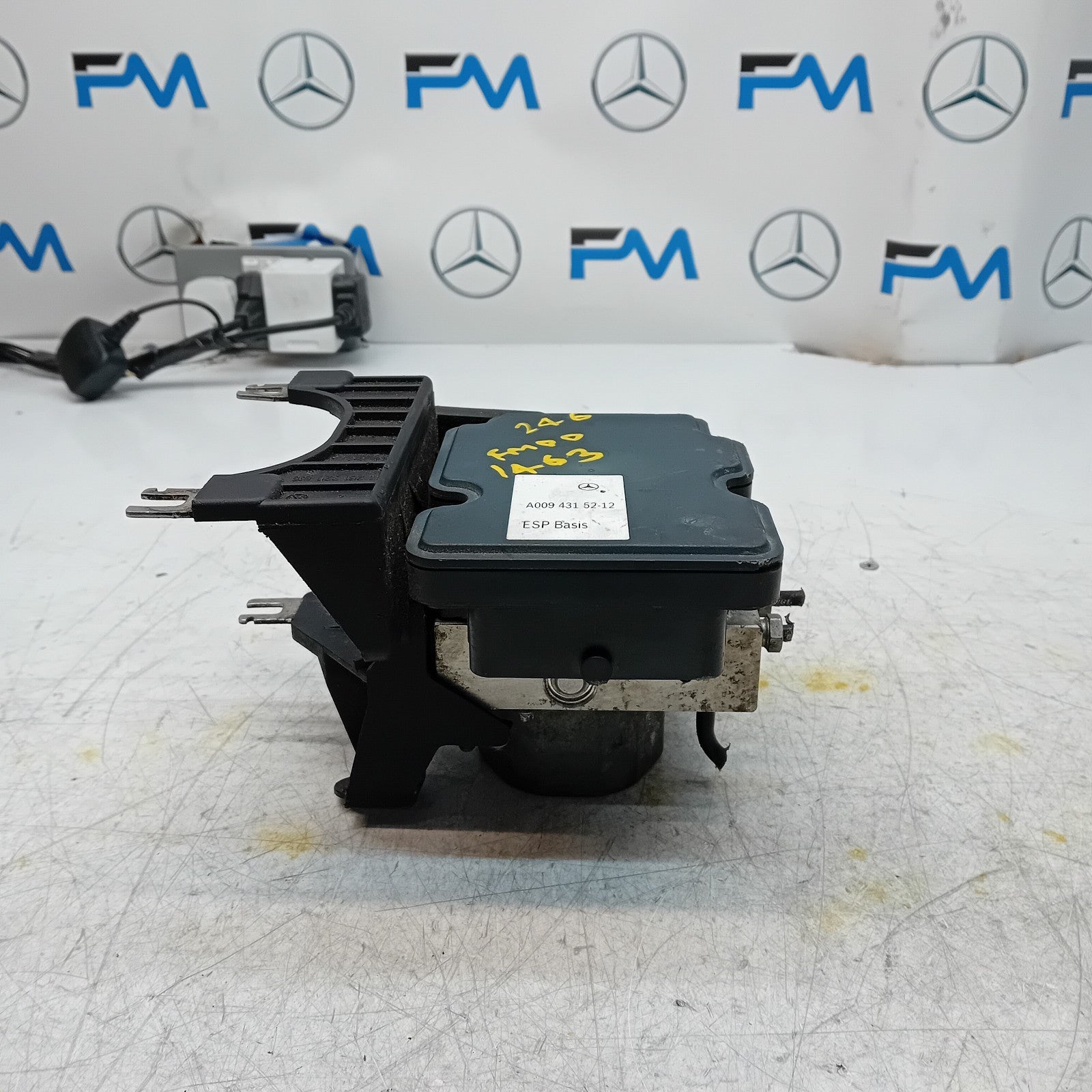 MERCEDES BENZ B-CLASS W246 ABS PUMP CONTROL MODULE UNIT A0094315212 FM001463