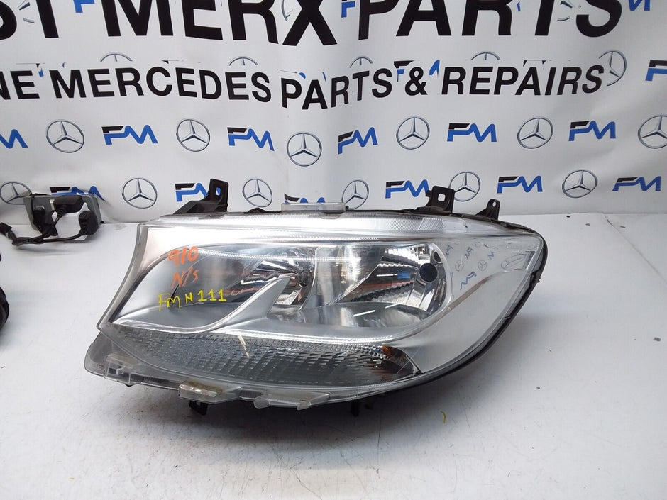 2018 MERCEDES VS30 W910 HEADLIGHT PASSENGER NS A9109060200 FMH111