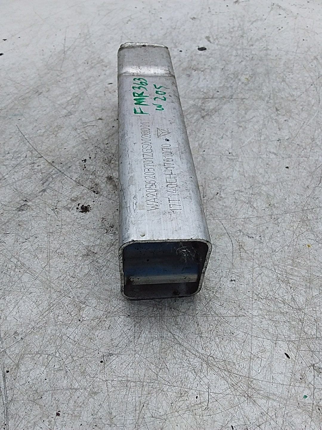 MERCEDES C-CLASS  W205 LOWER REINFORCEMENT CRASH ABSORBER BAR A2056203701 FMR363