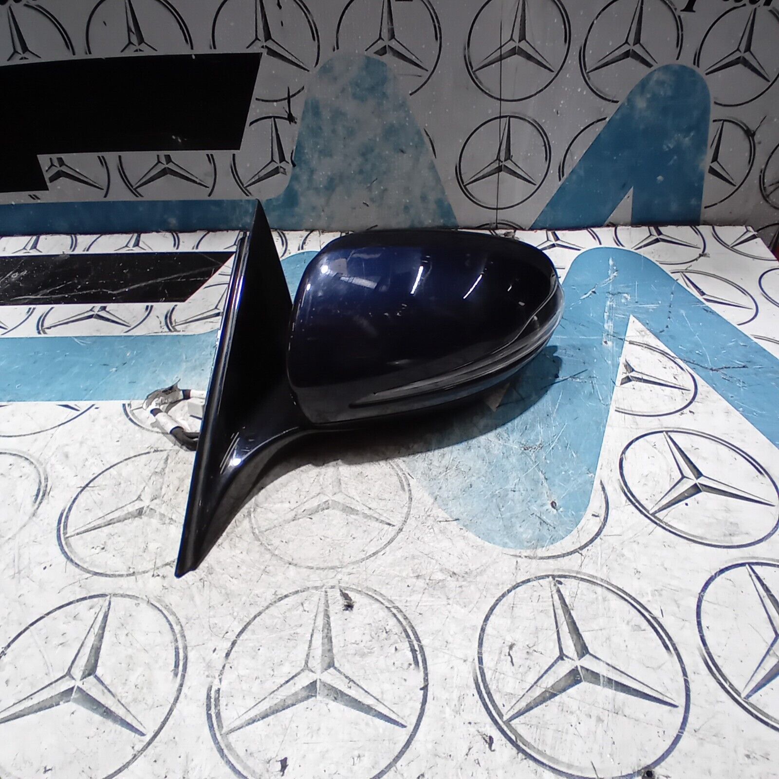 2016 MERCEDES  C-CLASS W213 AMG LEFT SIDE POWER FOLD WING MIRROR BLUE 2138102500