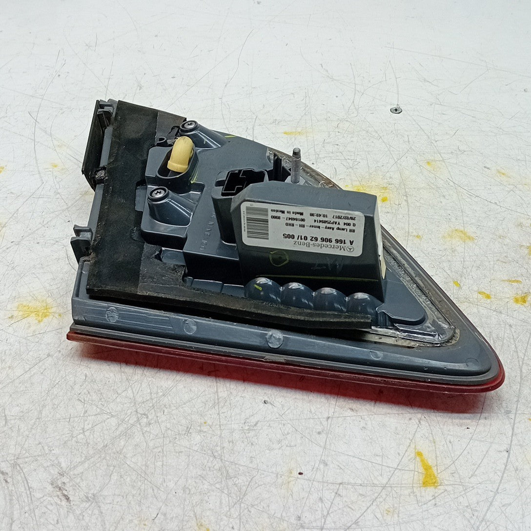 MERCEDES GLS W166 DRIVER RIGHT REAR TAIL LIGHT A1669066201 2017 FMT290