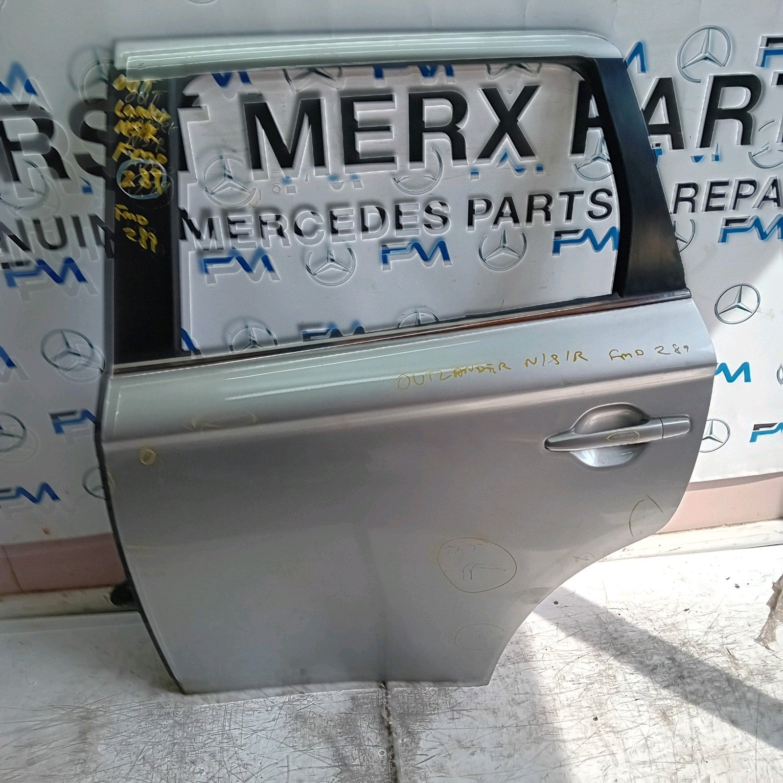 MITSUBISHI OUTLANDER MK3 PASSENGER SIDE REAR DOOR NSR SILVER FMD289 