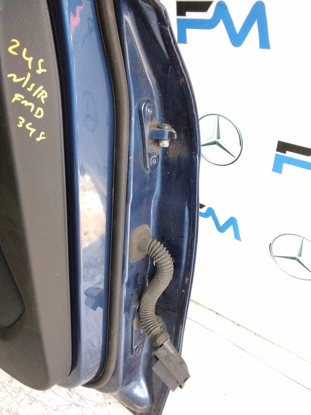 MERCEDES B-CLASS W246 PASSENGER REAR DOOR NSR BLUE 2012-19 COMPLETE FMD348