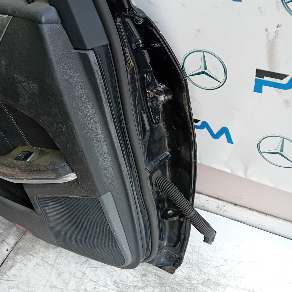 MERCEDES E-CLASS W212 PASSENGER REAR DOOR NSR BLACK 2009-16 COMPLETE FMD474