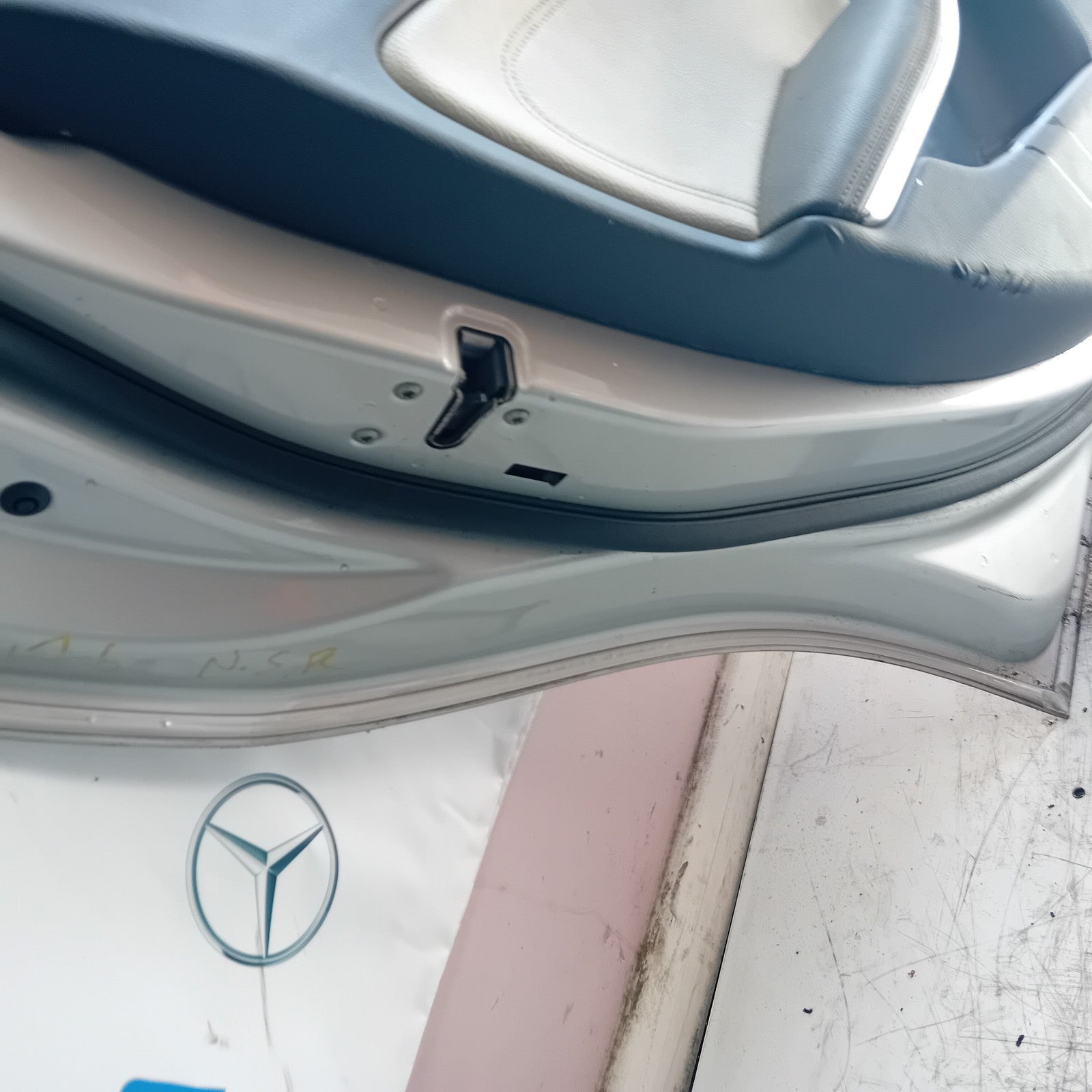 MERCEDES A-CLASS W176 PASSENGER REAR DOOR NSR SILVER 2012-18 COMPLETE FMD172