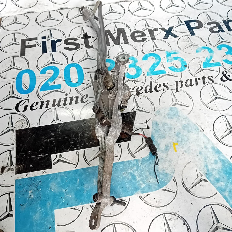 MERCEDES BENZ E-CLASS 2012 FRONT WIPER MOTOR AND LINKAGE A2128201340