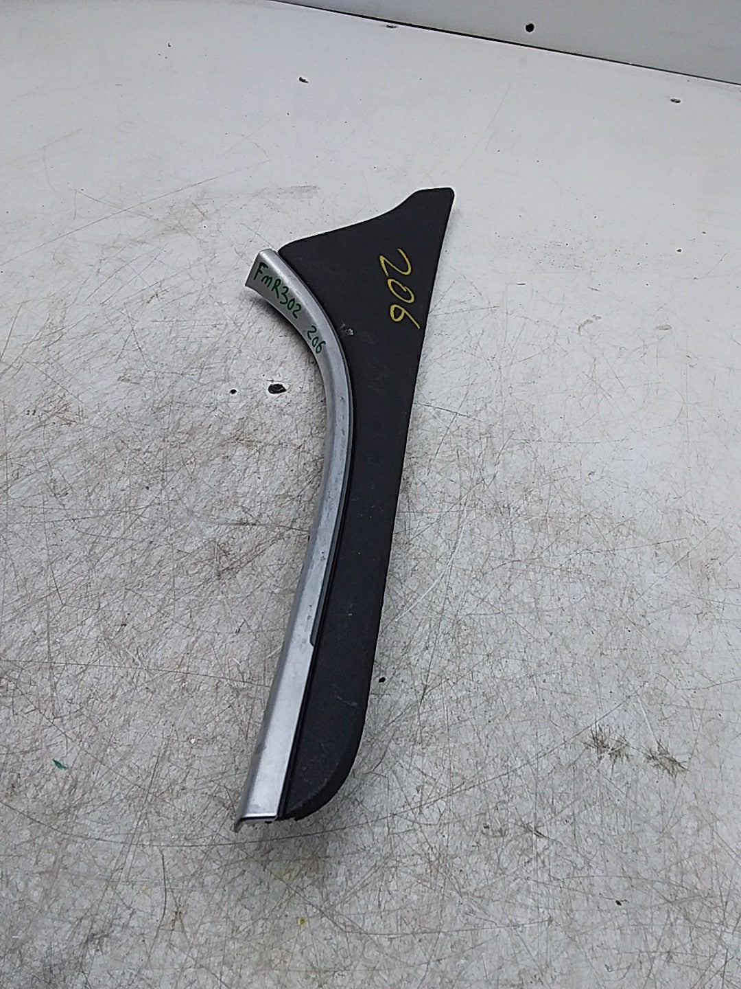 MERCEDES C-CLS W206 COVER TRIM DECOR CONSOLE A2366807802 FMR302