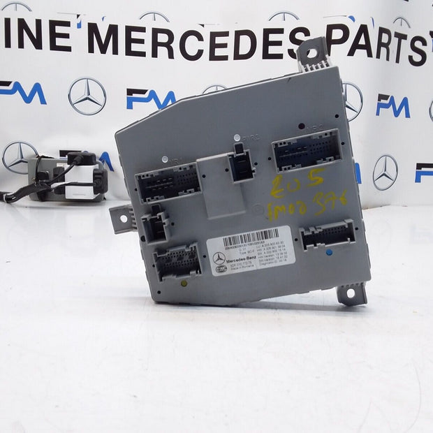 MERCEDES C-CLASS SAM CONTROL MODULE W205 A2059006330 FM00376