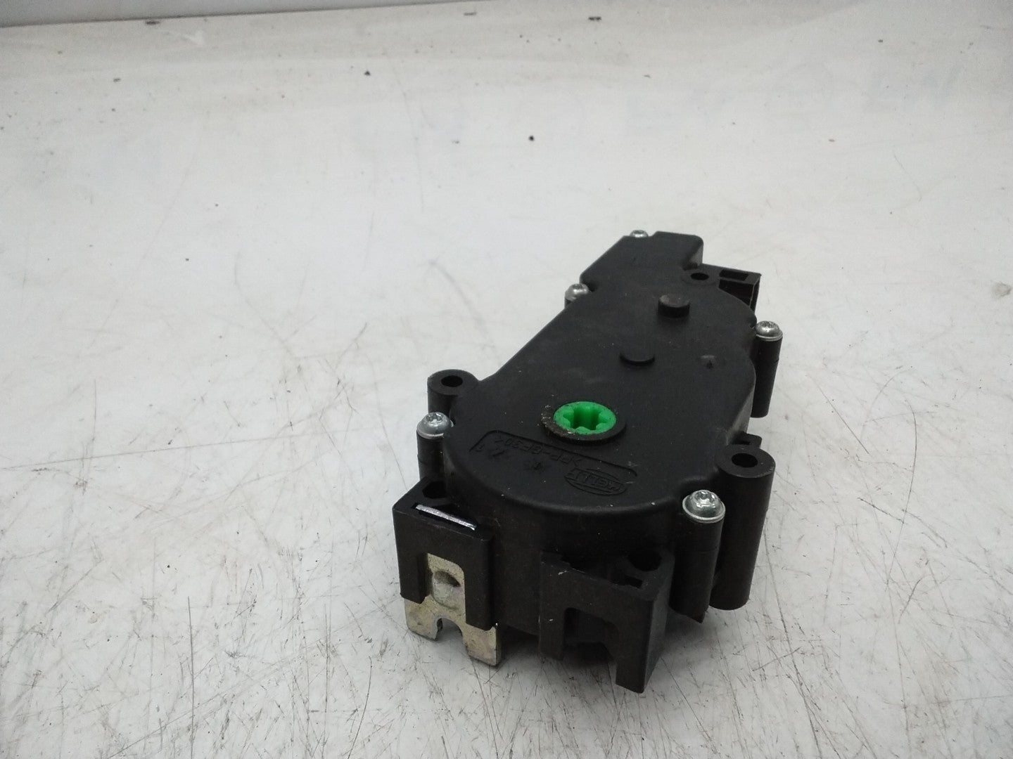 MERCEDES MERCEDES E-CLASS W212 REAR TAILGATE LOCK ACTUATOR  A2047500060 FMR57