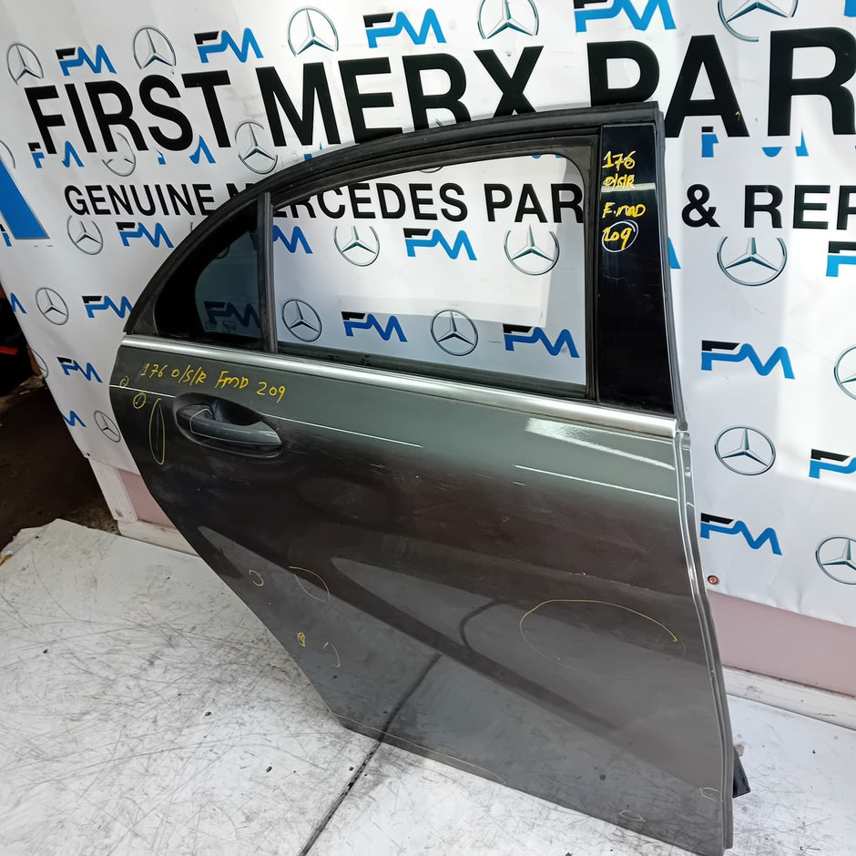 MERCEDES BENZ  A-CLASS W176 DRIVER REAR DOOR OSR GREY 2012- 2018 COMPLETE FMD209