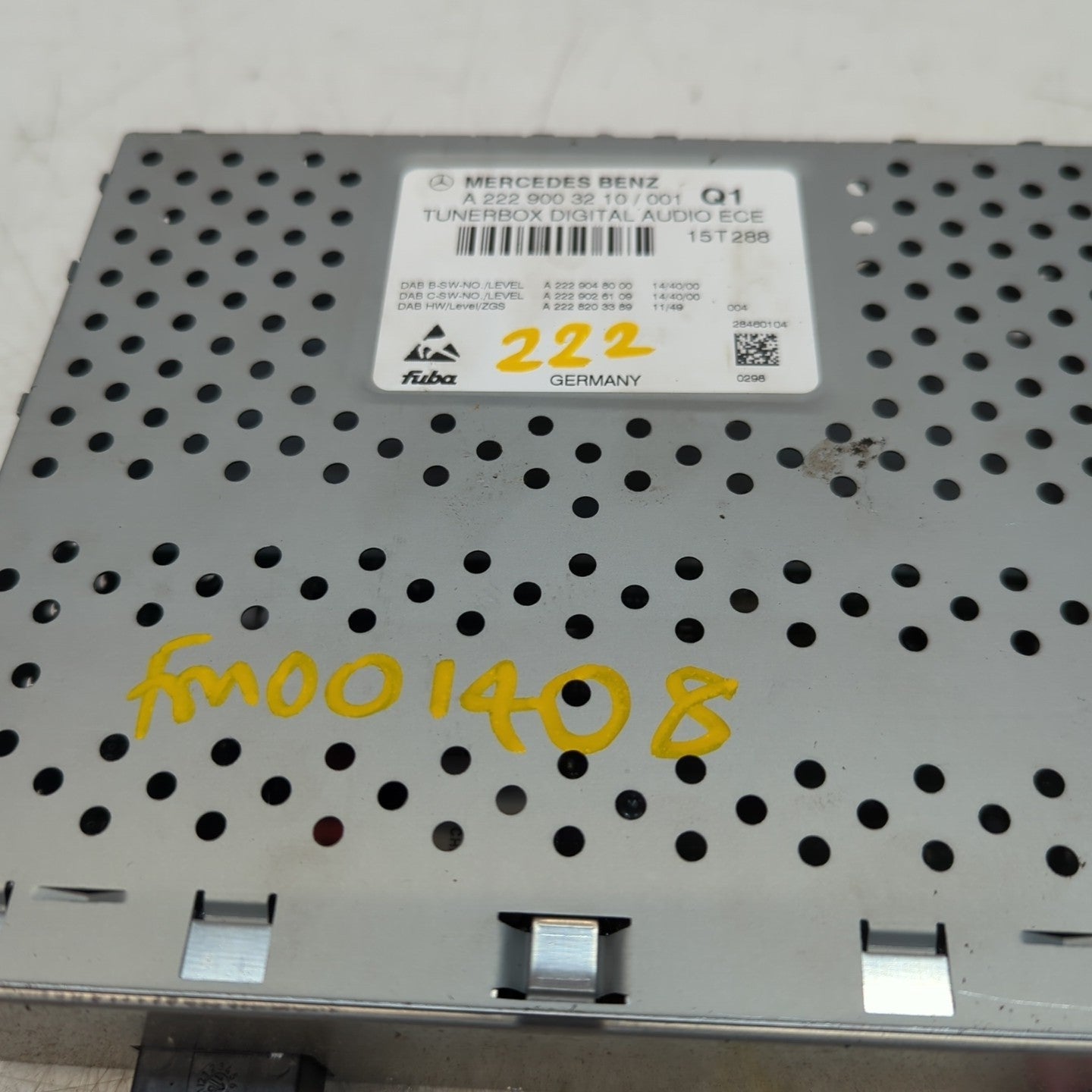 MERCEDES BENZ S-CLASS W222  2014-2021  RADIO TUNER BOX  A2229003210 FM001408