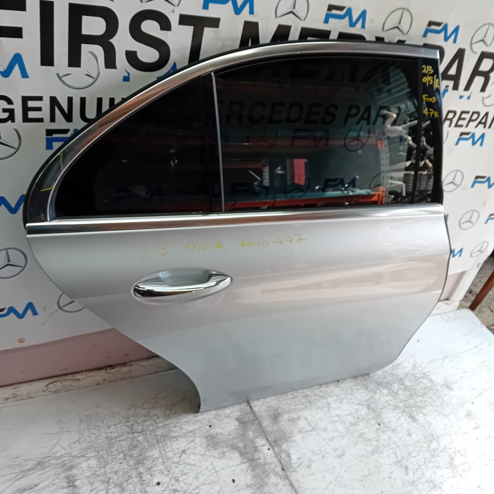 MERCEDES E-CLASS W213 SLN DRIVER REAR DOOR OSR SILVER 2016 ON COMPLETE FMD477