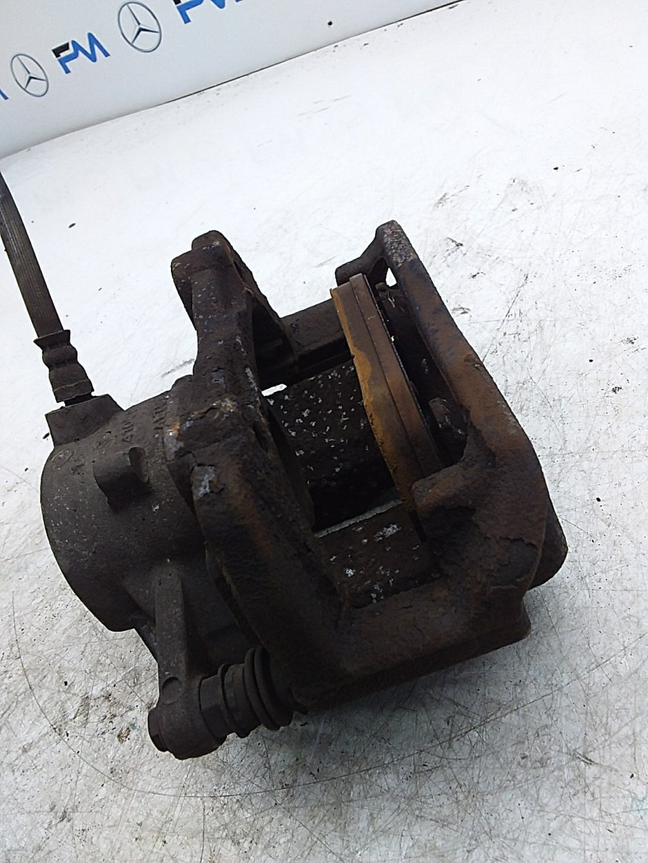 MERCEDES BENZ  C-CLASS W204 WHEEL BRAKE CALIPER  LEFT PASSENGER SIDE FMR366