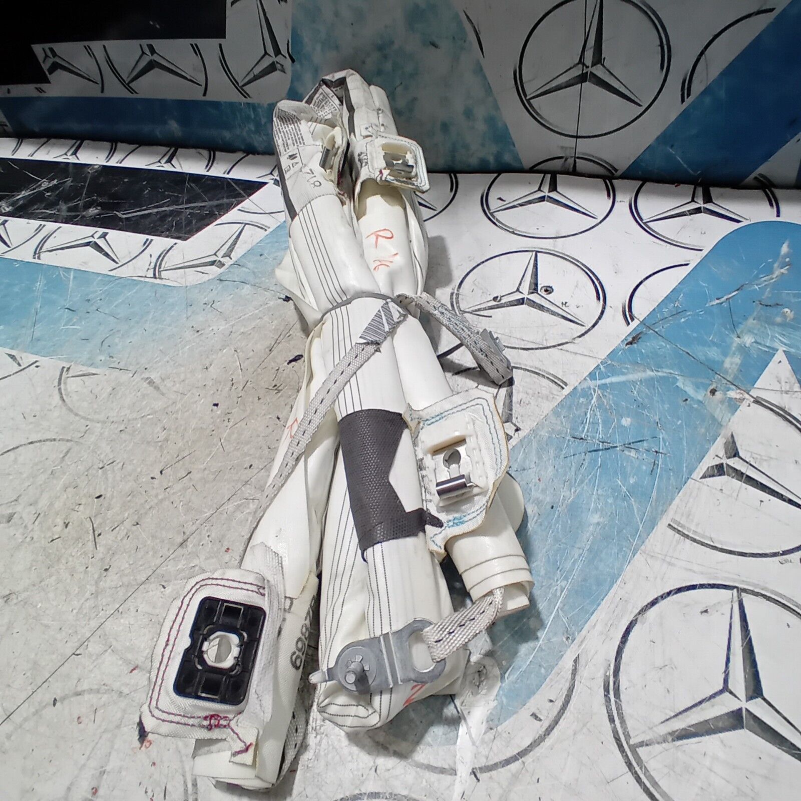 MERCEDES BENZ GLE W166 CURTAIN ROOF HEAD AIRBAG RIGHT SIDE A1668602500 FM191
