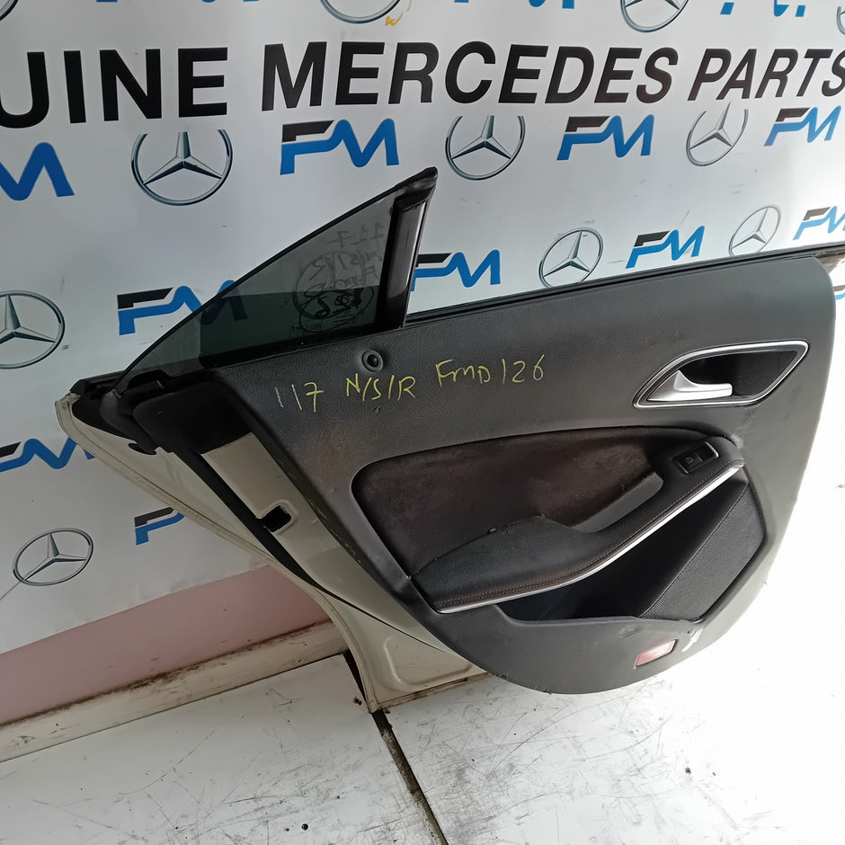 MERCEDES BENZ CLA W117 PASSENGER SIDE RESR DOOR N/S/R WHITE FMD126
