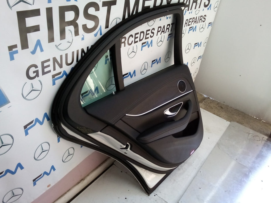 MERCEDES E CLASS W213 SALOON PASSENGER REAR DOOR (NEAR SIDE REAR) WHITE FMD22