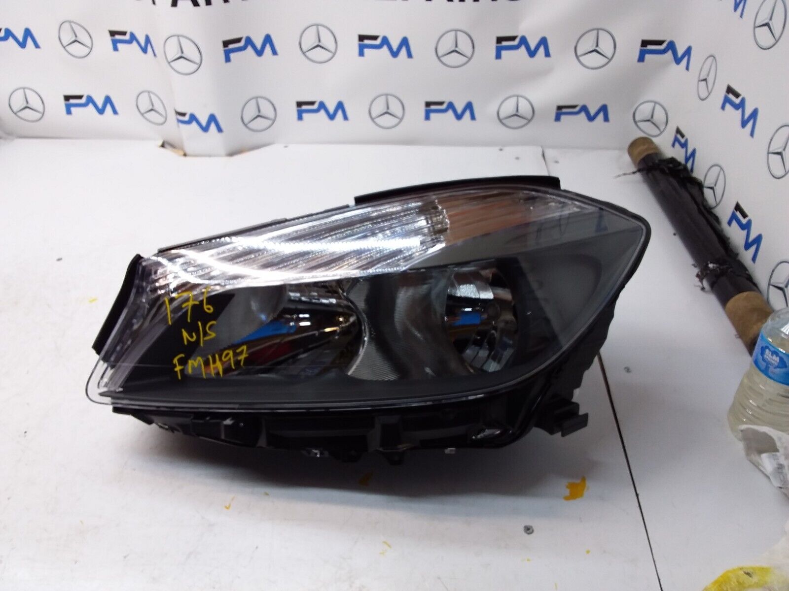 2012-2018 MERCEDES A CLASS W176 HEADLIGHT LED PASSENGER SIDE NS FMH97