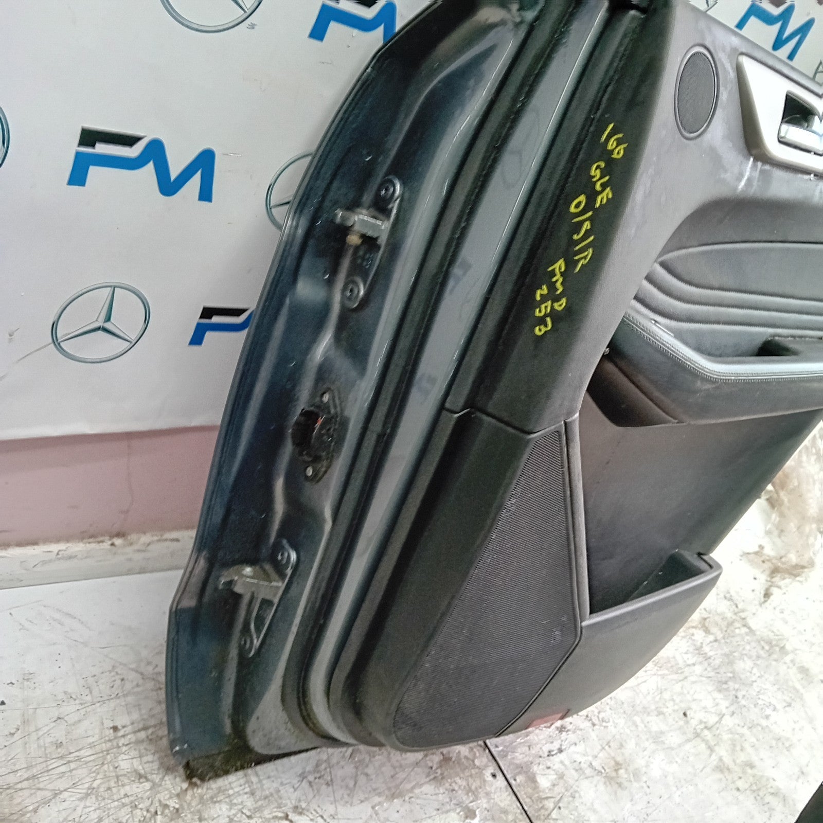 MERCEDES GLE W166 DRIVER REAR DOOR OSR GREY 2015-19 COMPLETE FMD253