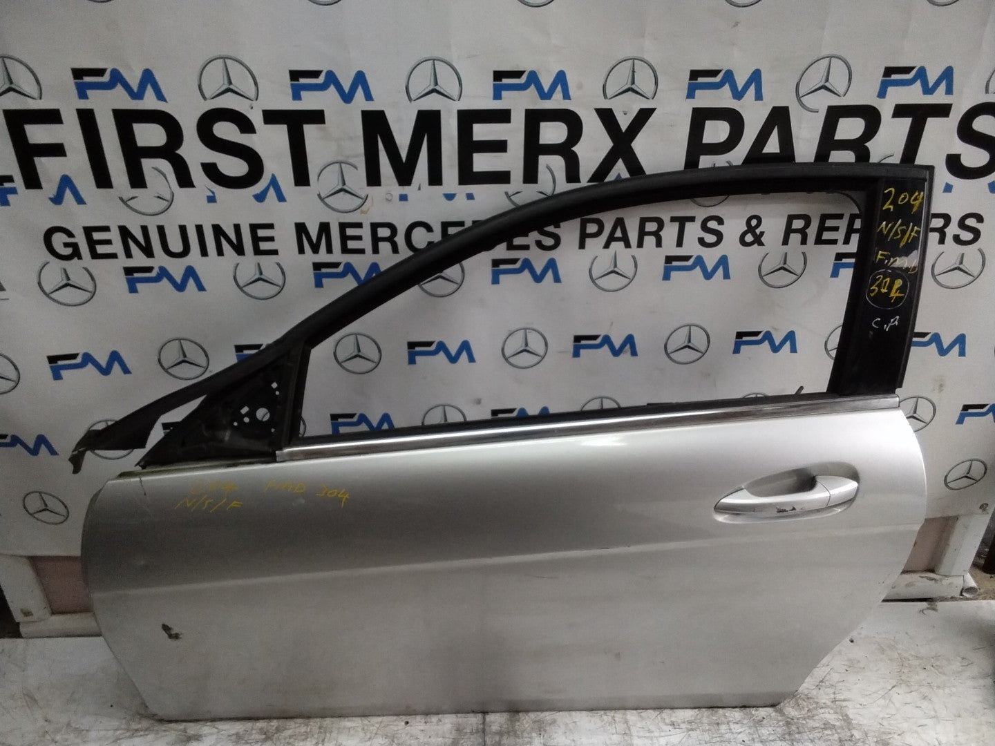MERCEDES C-CLASS W204  PASSENGER FRONT DOOR NSF SILVER 2008-2014 FMD304