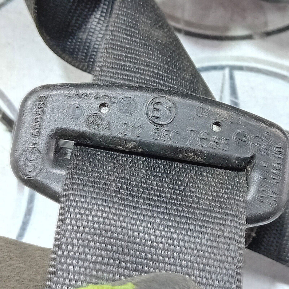 MERCEDES E CLASS (212) Front Right Saloon/Estate SEAT BELT  09-16