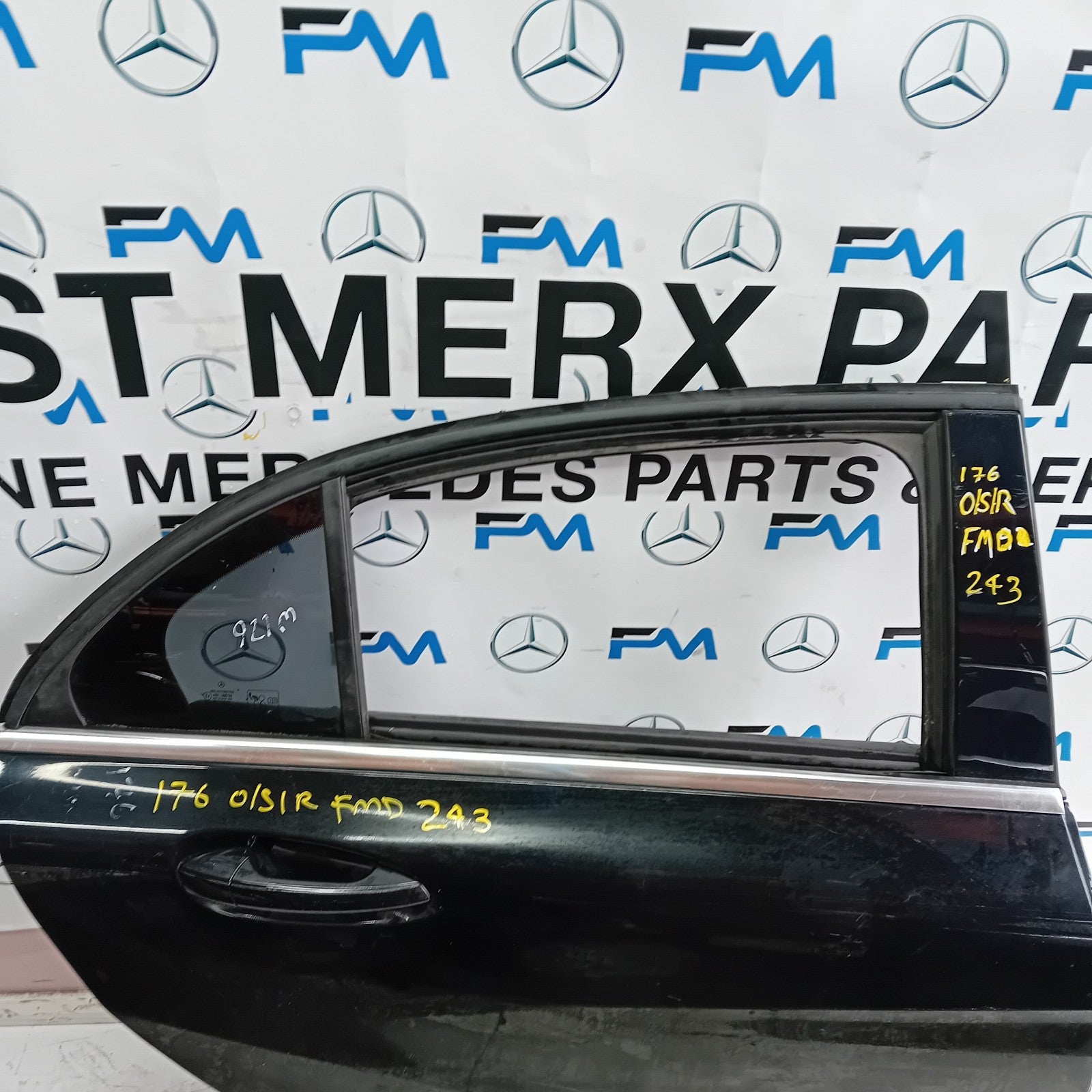 MERCEDES A-CLASS W176 DRIVER REAR DOOR OSR BLACK 2012-18 COMPLETE FMD243
