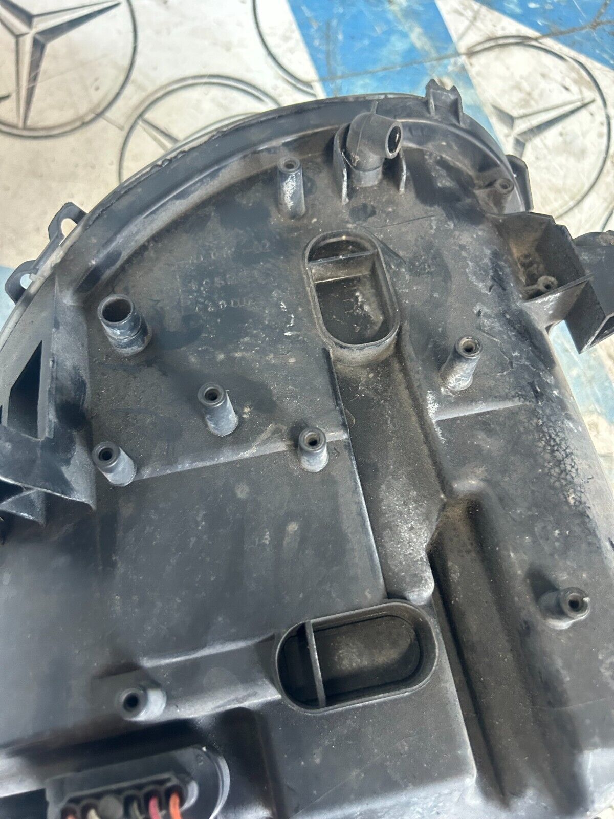 MERCEDES R CLASS W251 2005-2011  HEADLIGHT  DRIVERS O/S RIGHT A25182602 FMH19