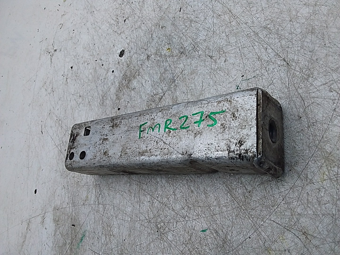 MERCEDES C-CLASS W205 LOWER CRASH REINFORCEMENT ABSORBER A2056203701 FMR275