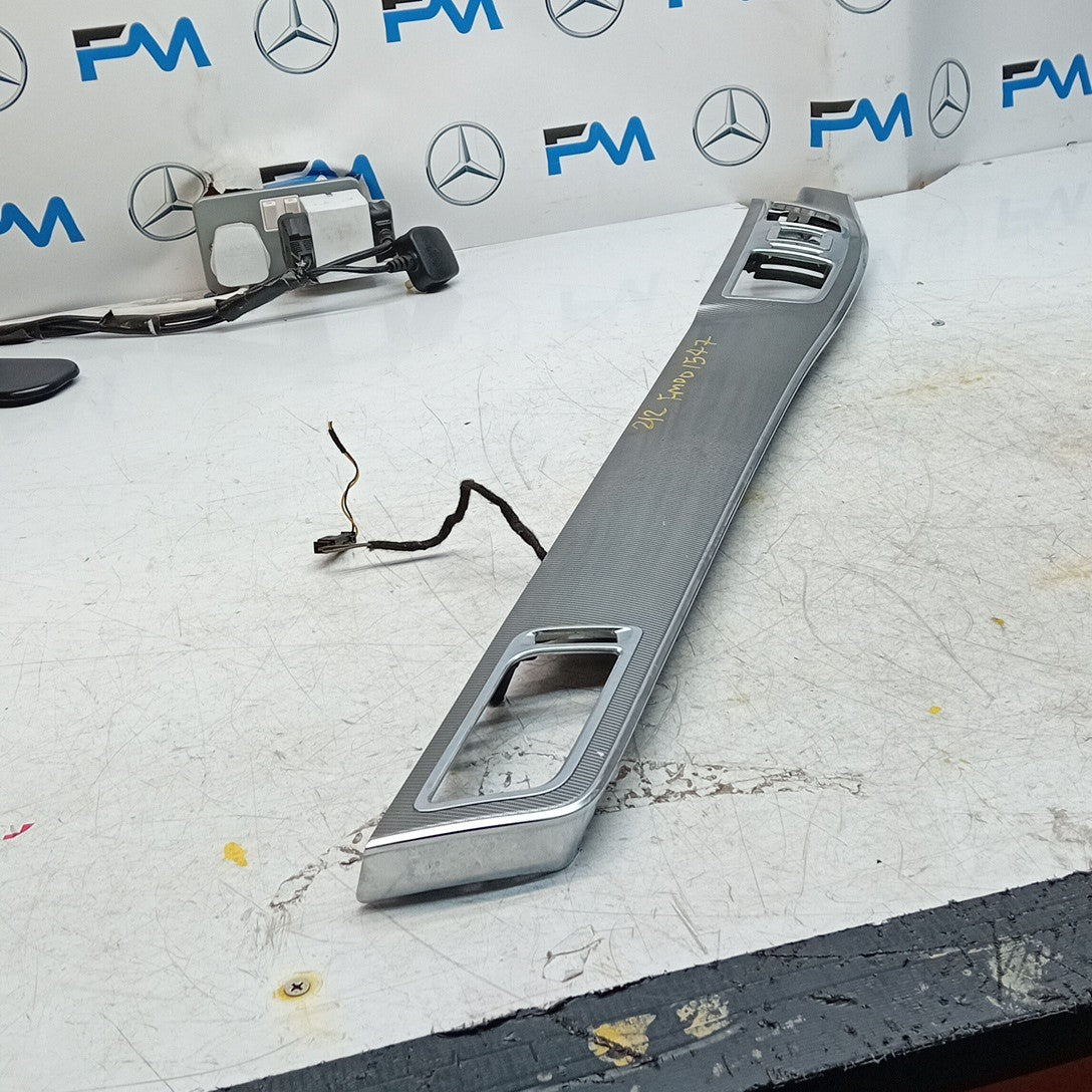 MERCEDES BENZ  E-CLASS W212 DASHBOARD  TRIM PANEL 2016 A212680XX93 FM001547
