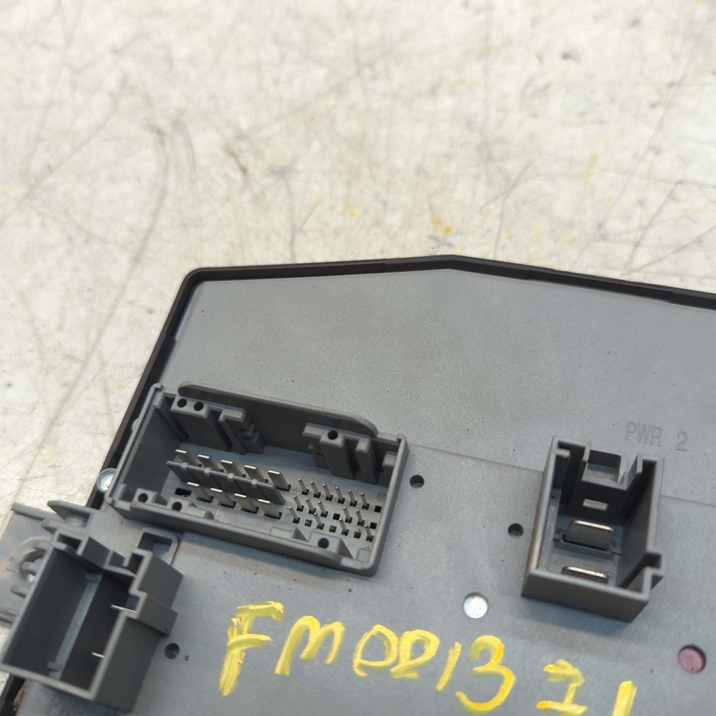 MERCEDES E-CLASS REAR SAM CONTROL MODULE W213 A2139003008 2016 FM001371
