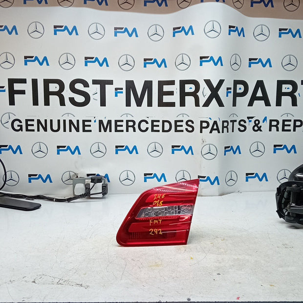 MERCEDES B-CLASS W246 DRIVER RIGHT INNER REAR TAIL LIGHT A2469066400 2012 FMT292