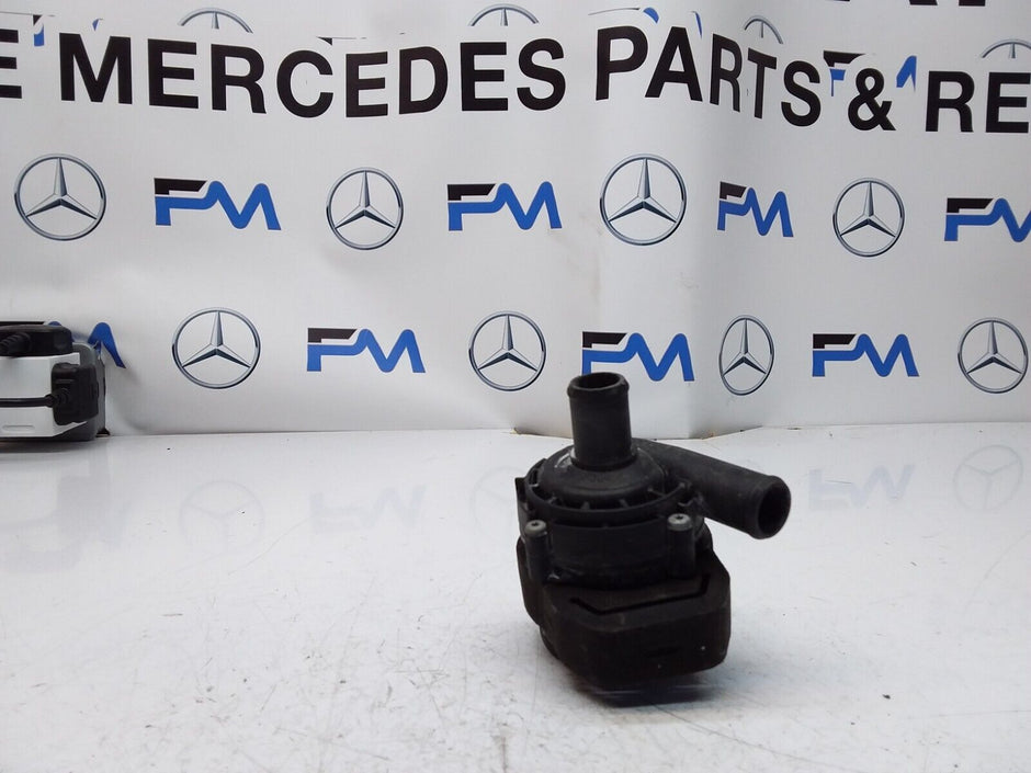Mercedes E-CLASS W211 ELECTRIC COOLANT WATER PUMP A2118350028 FM00608