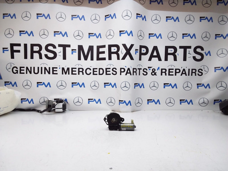 MERCEDES C-CLASS W205 2018 SUNROOF MOTOR  0390200100 FM00443