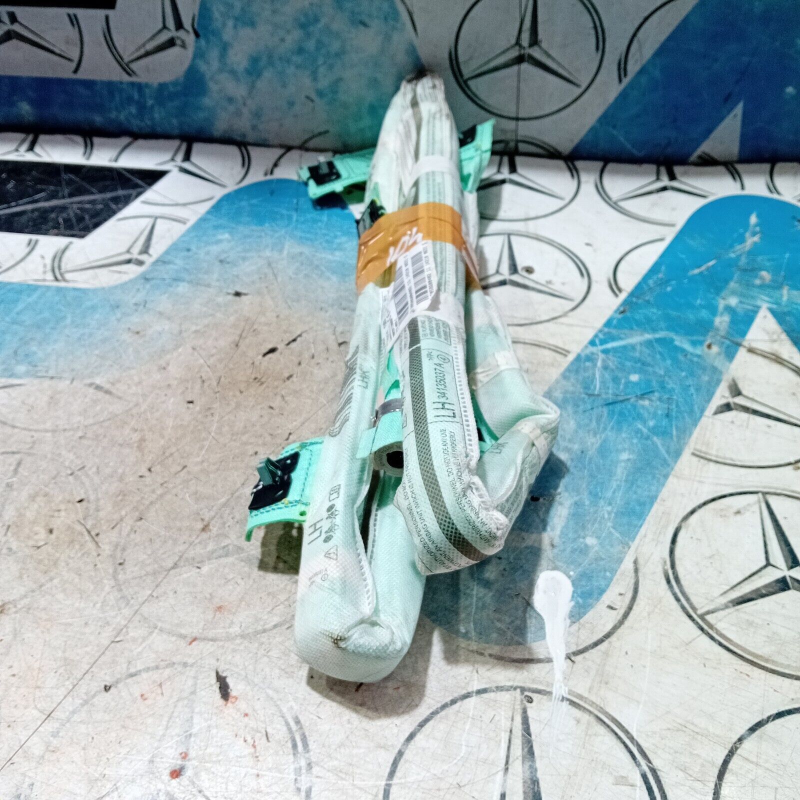 MERCEDES C-CLASS W205  SALOON 16/23 LEFT N/S CURTAIN AIRBAG A2058600402 FM104