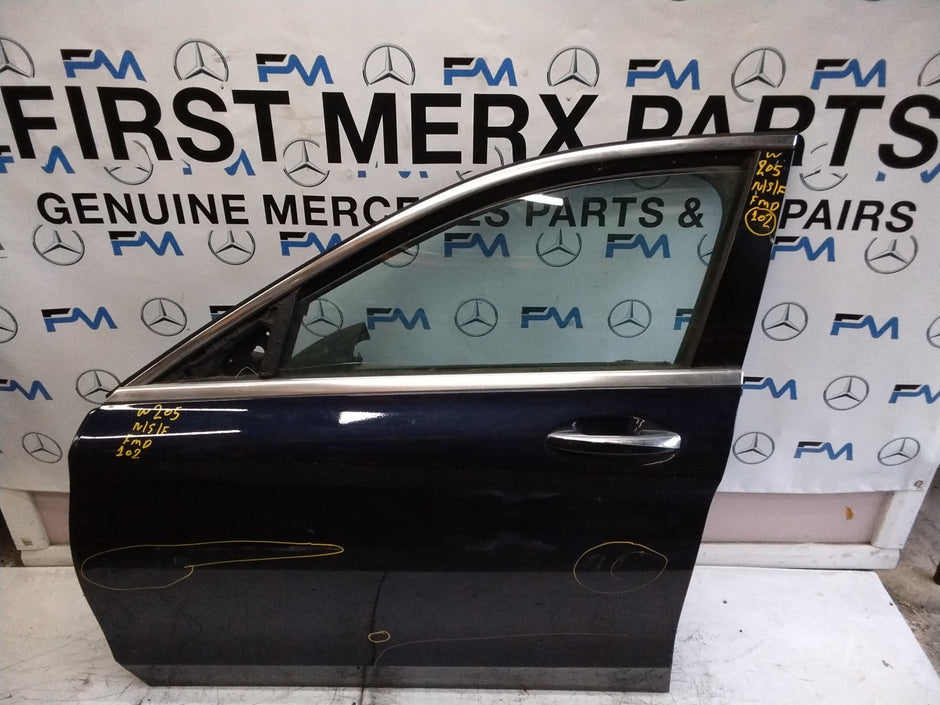 MERCEDES C-CLASS W205 PASSENGER SIDE FRONT DOOR N/S/F COMPLETE BLUE FMD102