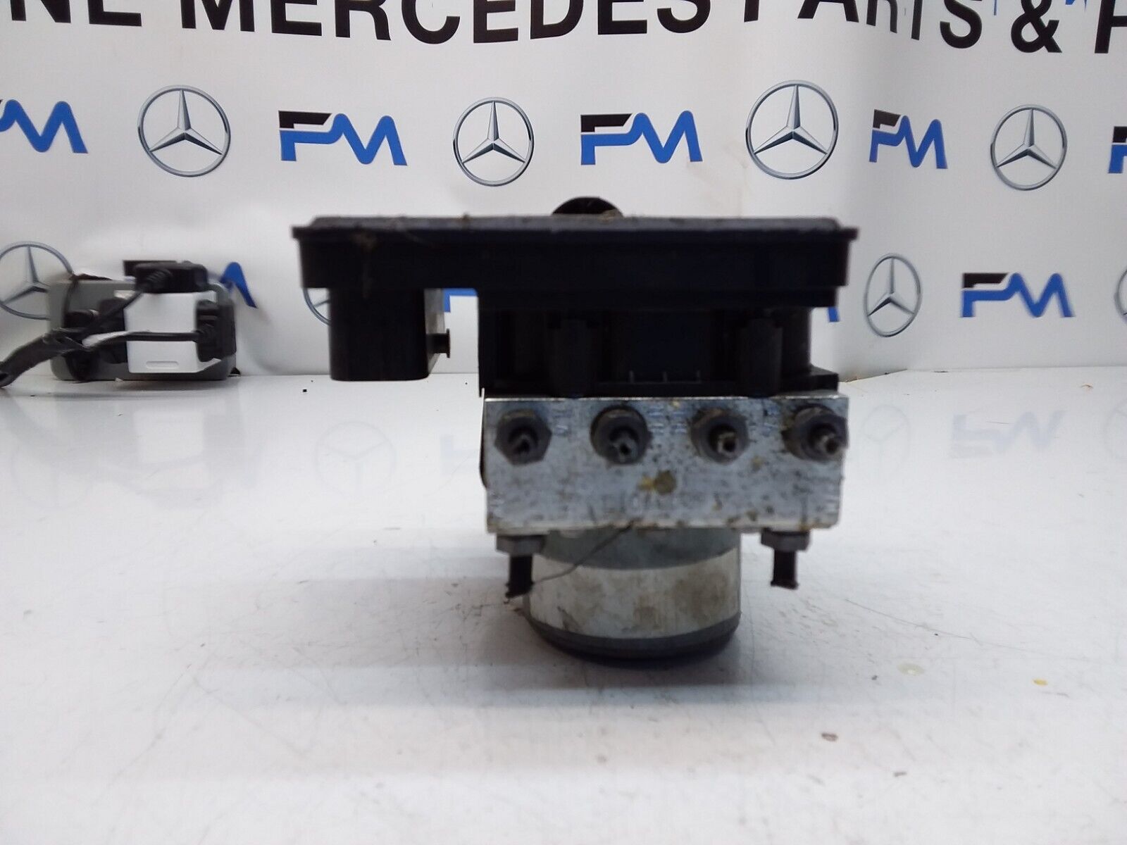 MERCEDES E-CLASS W213 ABS PUMP MODULE CONTROL UNIT A2134315801 FM00416