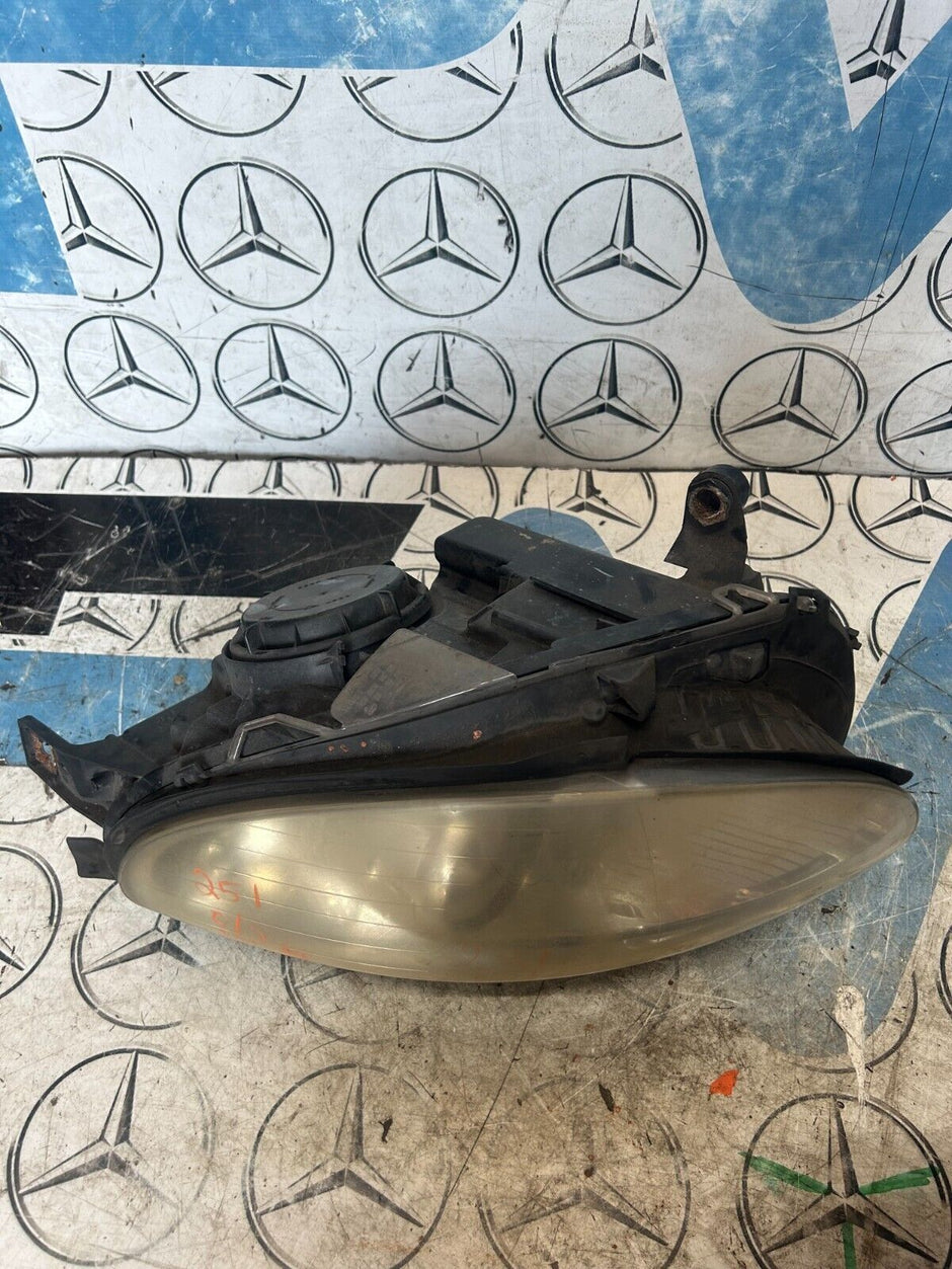 MERCEDES R CLASS W251 2005-2011  HEADLIGHT  DRIVERS O/S RIGHT A25182602 FMH19