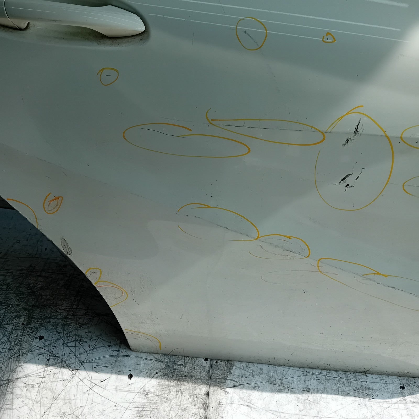 MERCEDES A-CLASS W176 SLN DRIVER REAR DOOR OSR 2012-18 WHITE COMPLETE FMD275