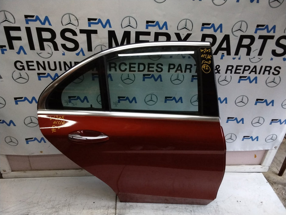 MERCEDES BENZ  C-CLASS W205 DRIVER SIDE REAR DOOR O/S/R COMPLETE RED FMD91