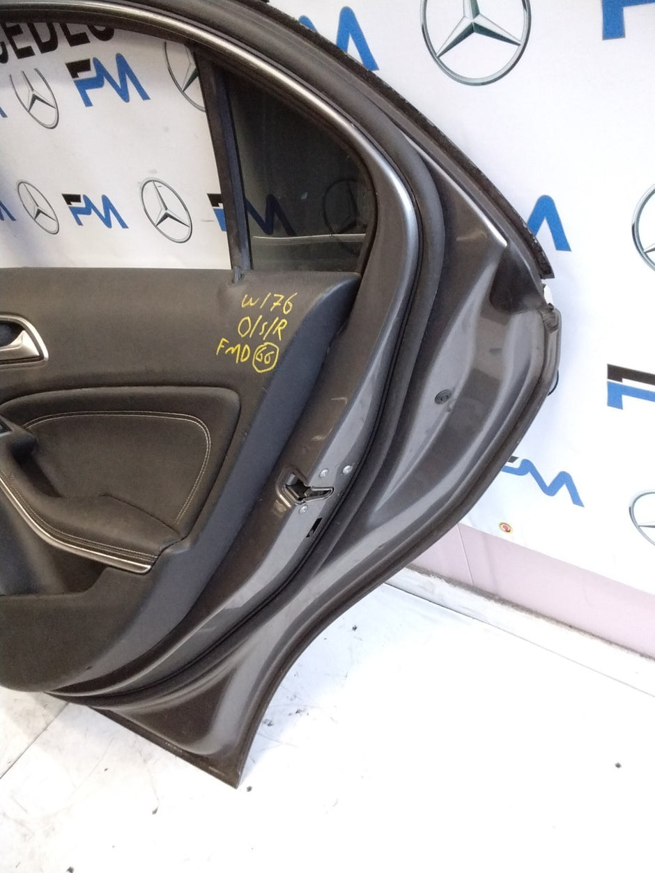 MERCEDES BENZ A-CLASS W176 DRIVER SIDE REAR DOOR O/S/R COMPLETE GREY FMD66 