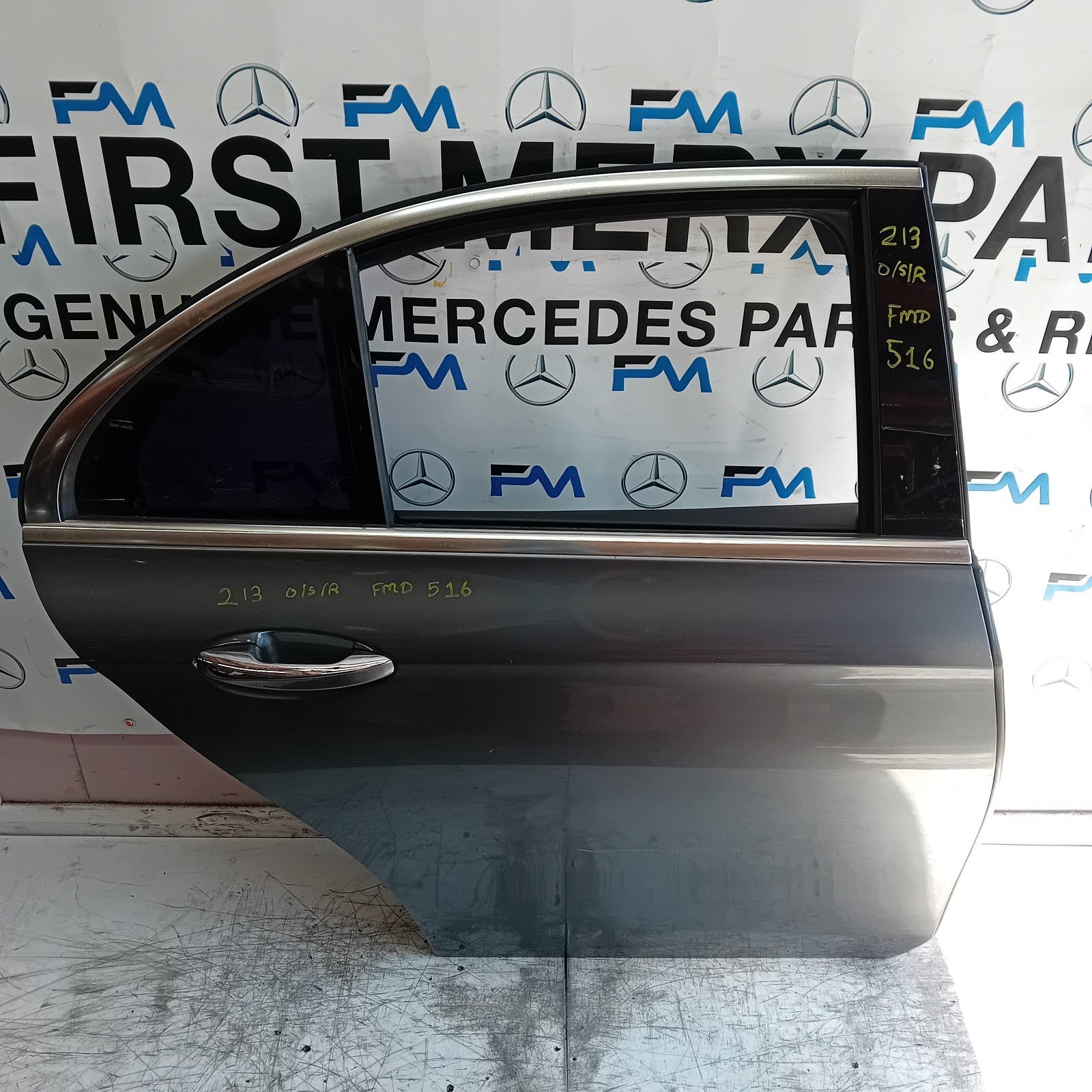 MERCEDES E-CLASS W213 DRIVER FRONT DOOR OSR 2016 ON GREY COMPLETE  FMD516