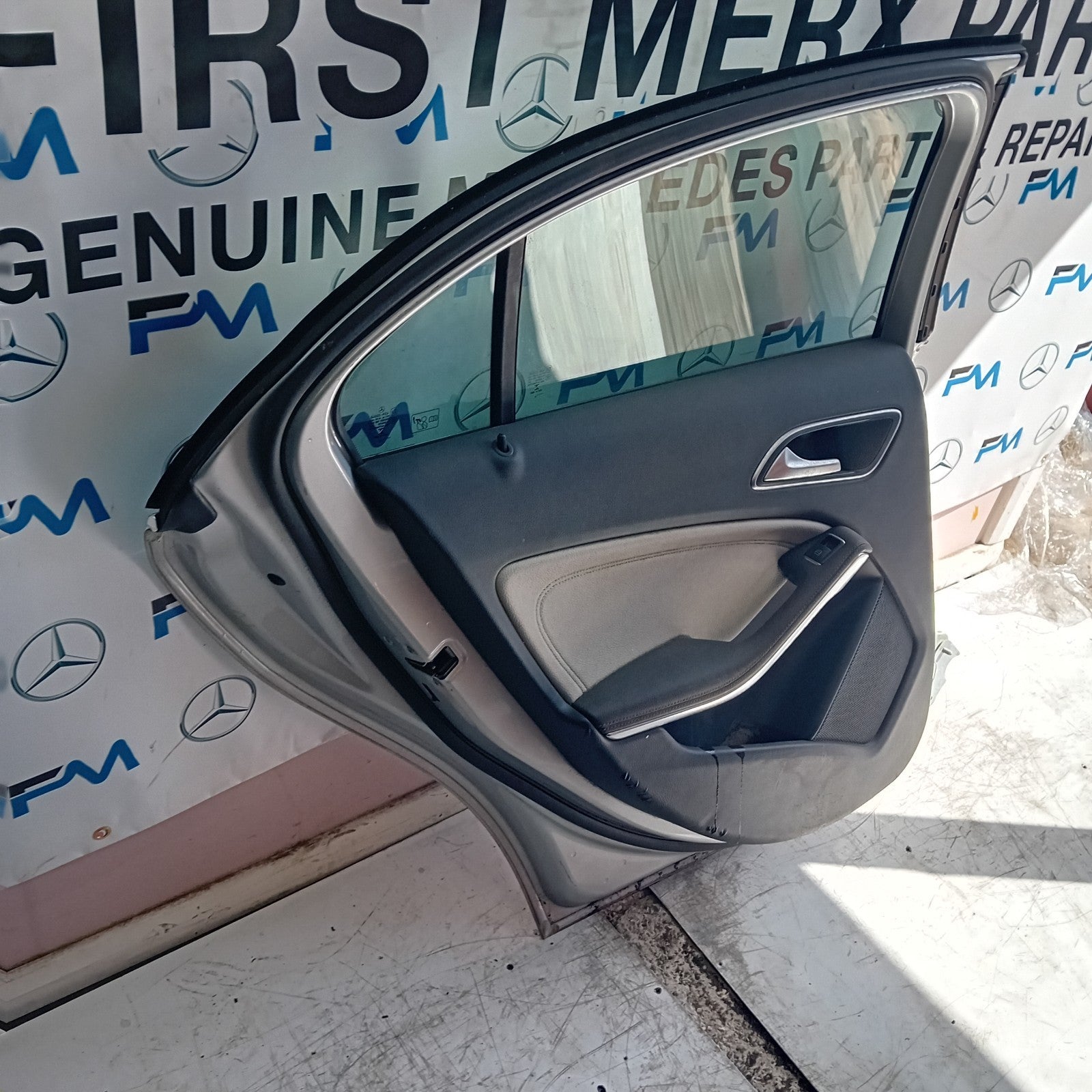 MERCEDES A-CLASS W176 PASSENGER REAR DOOR NSR SILVER 2012-18 COMPLETE FMD172
